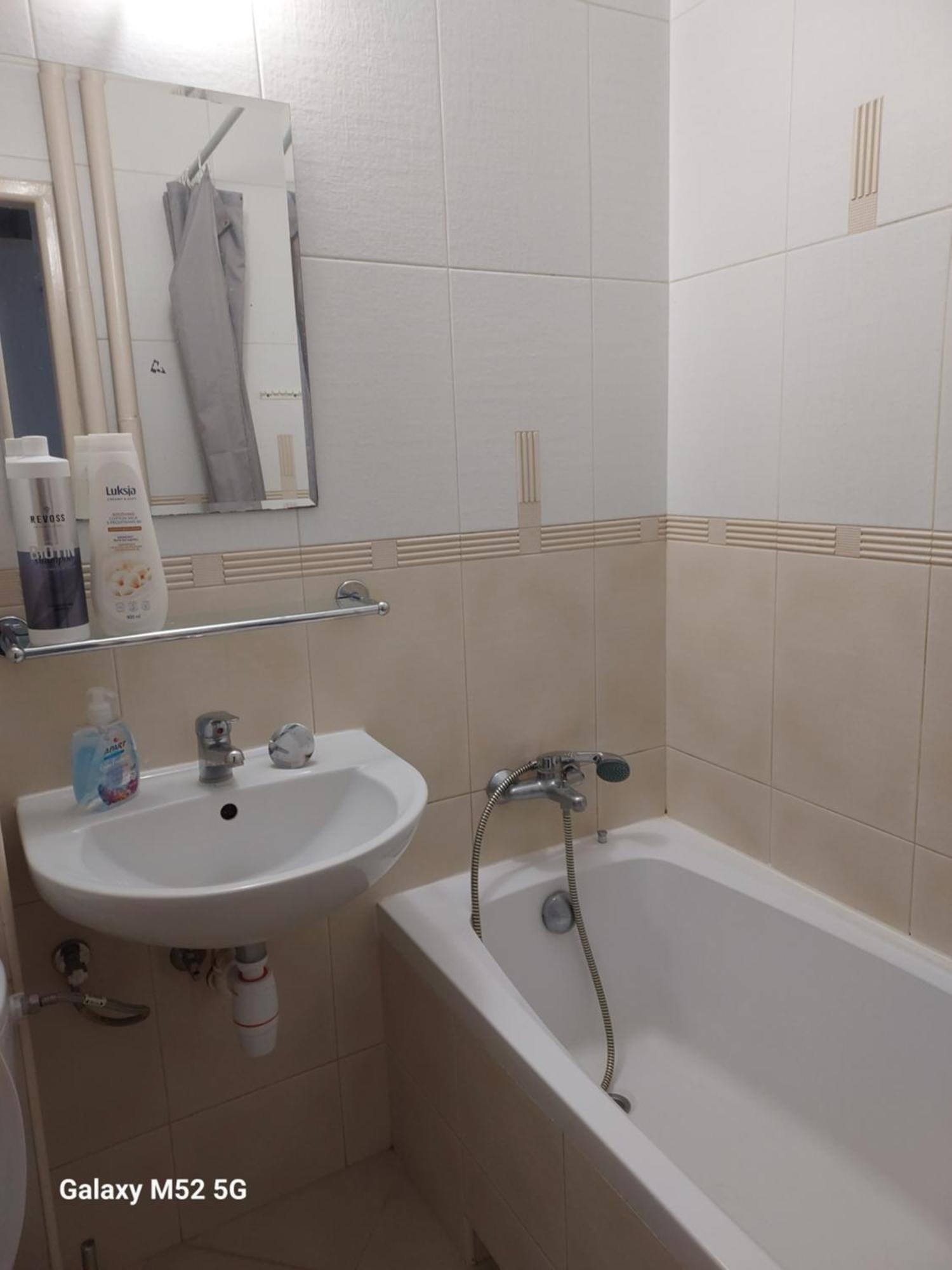 Roland 2 Srodmiescie Metro Rondo Onz,aleja Jana Pawla Ii,18 Apartment Warsaw